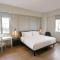 Java Paragon Hotel & Residences