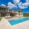 Villa Campagna near Fažana with 7250m2 large garden and sauna