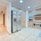 Direct Access to Nakheel Mall At the Heart of The Palm