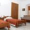 Maleatis Apollo Guesthouse - Kosmás
