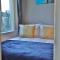 Devon St - Cozy home, Free easy parking!