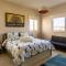 Central Bliss / your perfect home away from home