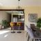 Central Bliss / your perfect home away from home