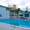 Private One-Bedroom 4 -Directly across from Beach - سانت بيتي بيتش