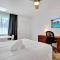 Waves Beach Town Studio Apartment