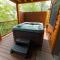 Skyview Treehouse by Amish Country Lodging - 米勒斯堡
