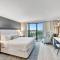 Tideline Palm Beach Ocean Resort and Spa - بالم بيتش