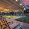 Revitalizing 3 Bedroom Home With Pool, Pet-Friendly, Wi-fi