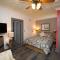 Dodici Night Suites