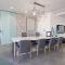 PURE SUITES 2 BED DOWNTOWN PHOENIX POOL GYM