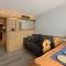 Superbe studio cabine rénové accès direct aux pistes - FR-1-181-2734