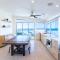 Ocean view, two-level condo with stunning view, decks, fast WiFi & fireplace - San Diego