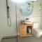 Launceston Stunning Outdoor Hot Tub Spa Townhouse