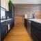 Launceston Stunning Outdoor Hot Tub Spa Townhouse