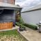 Launceston Stunning Outdoor Hot Tub Spa Townhouse - Invermay