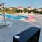 Family friendly apartments with a swimming pool Vinisce, Trogir - 12676