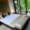 Hikka Secret Lake Resort - 希克杜沃