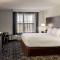 La Quinta Inn & Suites by Wyndham Lake George