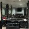 Island Suites Hobby Airport