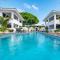 Tropical Penthouse - Pool side apartment - 简蒂埃尔