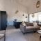 Tropical Penthouse - Pool side apartment - 简蒂埃尔