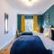 Huge House in Leeds 6BR sleeps13 by PureStay Short Lets - Meanwood