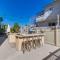 Bay View Dream Home - IndoorOutdoor Living, Rooftop & Steps to Bay - San Diego