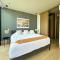 Brand New Condo with Rooftop Pool