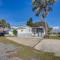 Sun-Soaked Okeechobee Retreat with Canal Views!