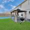Tranquil 4-BR Oasis With Pool & Backyard Bliss! - سايبريس