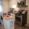 Newly Remodeled 2BR 2BA Home - Close to Barrington - Barrington