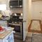 Newly Remodeled 2BR 2BA Home - Close to Barrington - Barrington