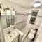 2 Bedrooms apartament one stop from Manhattan
