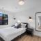 Lux Retreat By Renzzi