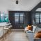 Lux Retreat By Renzzi