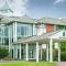 Arden Hotel And Leisure Club