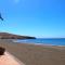 Apartamento a orillas de la playa de Tarajalejo