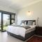 Lagoon Drive 15