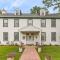 Stay in Historic Manor House - Bensalem