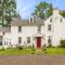 Stay in Historic Manor House - Bensalem