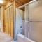 Tennenbaum by AvantStay Classic Cabin in Tahoe Vista - Walk to the Beach