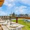 Chateau Coho by AvantStay Easy Beach Access - Greenbank