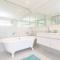 Modern & Luxurious Seaside Apartment - 开普敦