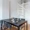 Florence Statuto Bright and Modern Apartment