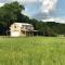 Barndominium with lake view, close to Nashville! - لبنان