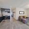 Bloom cottage, Specious with solar back up! - Kempton Park