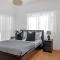 Phaedrus Living: Romanou Modern City Center Flat