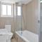 Phaedrus Living: Romanou Modern City Center Flat