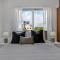 Phaedrus Living: Romanou Modern City Center Flat