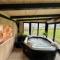 Residence Wood Pool & SPA
